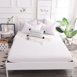 Простынь на резинке 18-0000 White Mikrosatin Premium MirSon